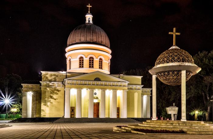 Ortodoxia din Republica Moldova. O analizã d.p.d.v. canonic a situației actuale